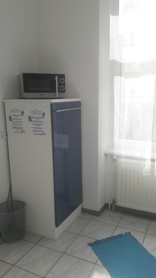 Nette Altbauwohnung Nur 10 Min Von Der Apartament Viena