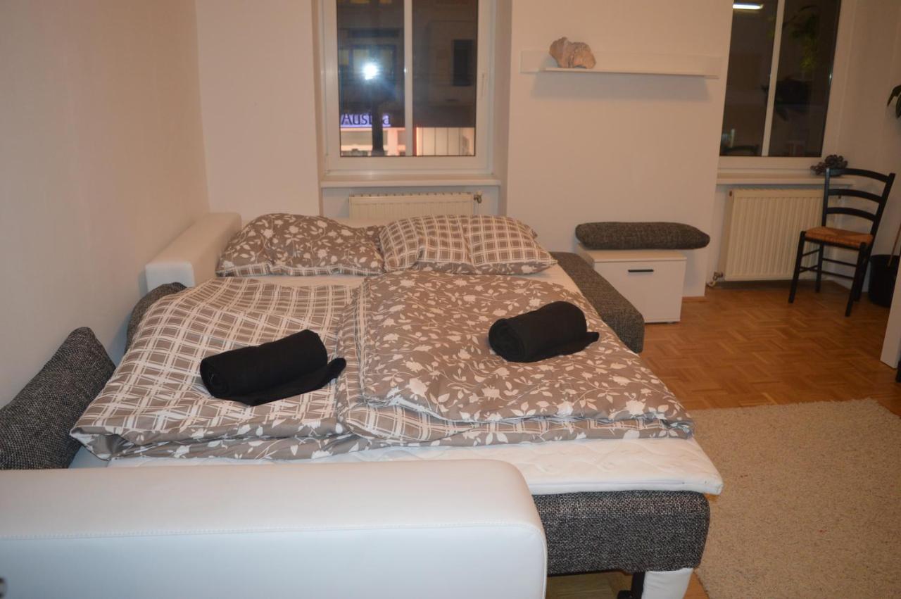 Apartament Nette Altbauwohnung Nur 10 Min Von Der Viena